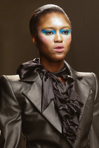 Look 24